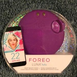 NEW FOREO